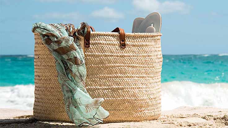 5 Styling Ideas for Beach Tote Bags 2024